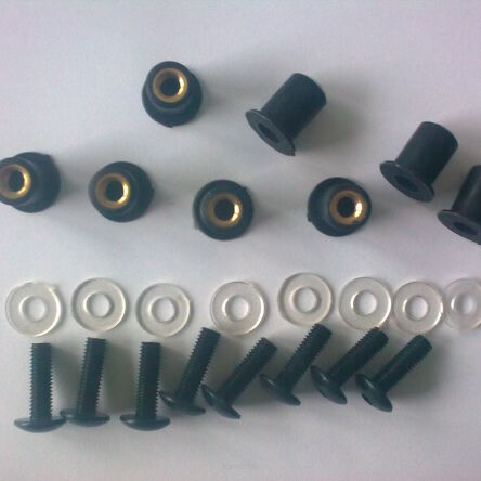 ŚRUBKI DO OWIEWKI M5X16 CZARNE 